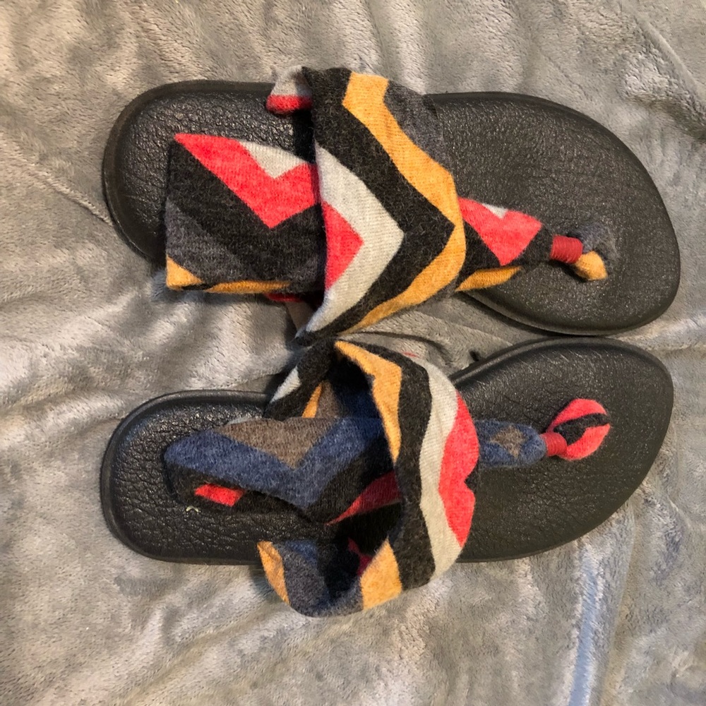 SOLDWomen’s Sanuk Shoes - Size: 11 - Like New